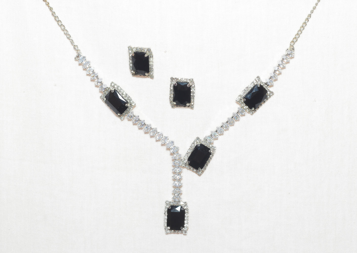 Elegant Rectangular Black Onyx (Y- Necklace )