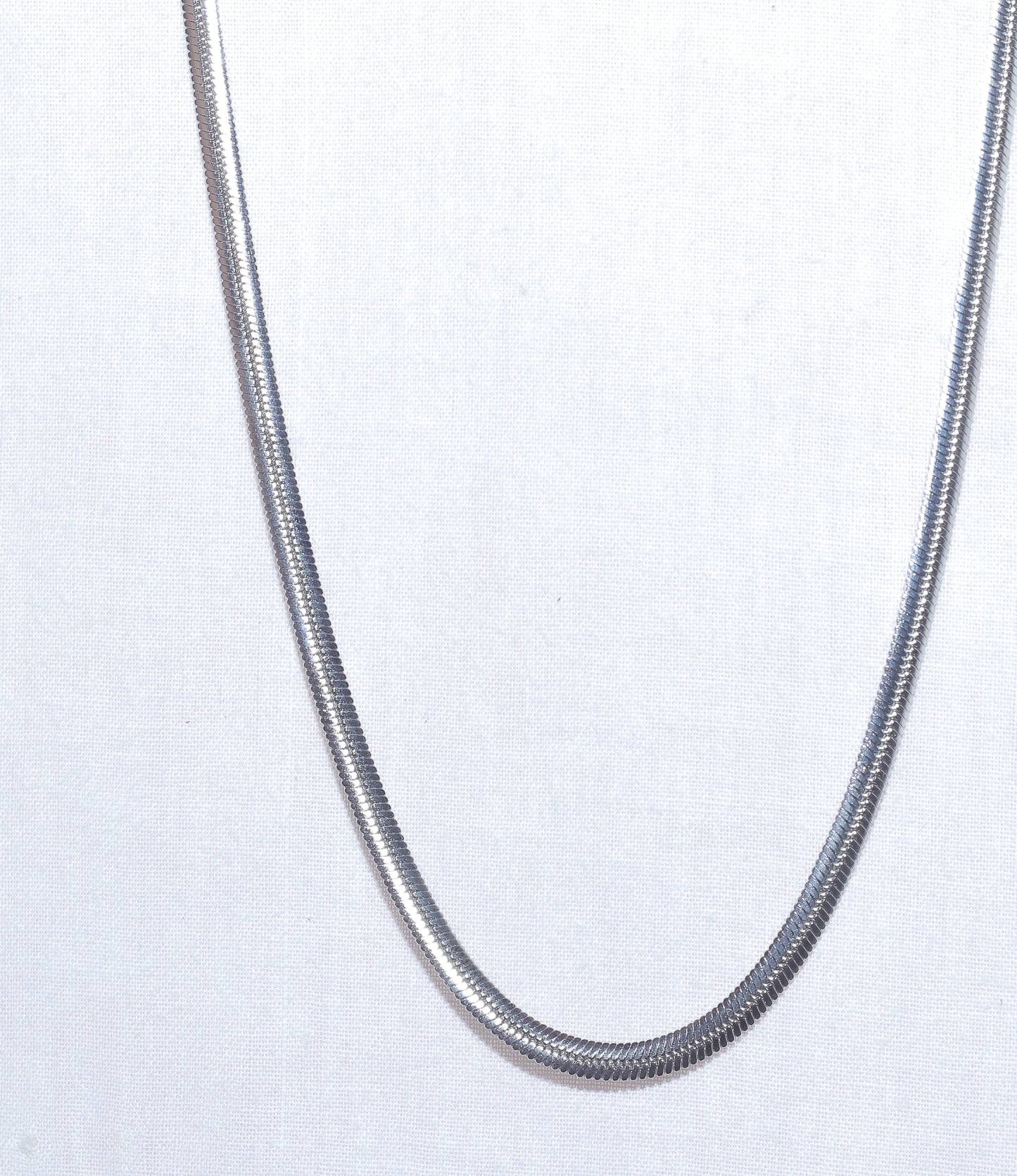 Silver Round Snake Pattern Unisex Chain