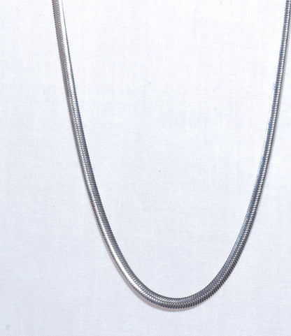 Silver Round Snake Pattern Unisex Chain